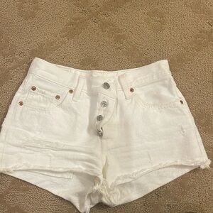 Levi’s 501 women’s denim shorts size 25